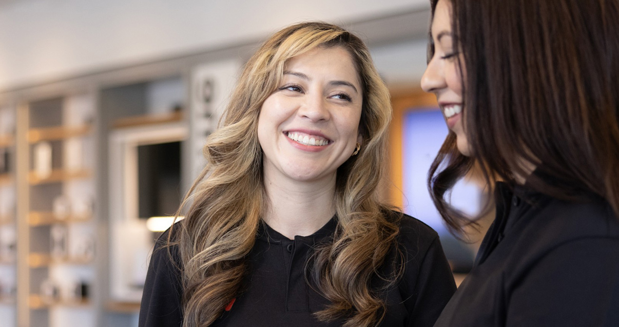 Jennifer Ruth Verizon Verizon’s Retail Rockstars - BNO Inc